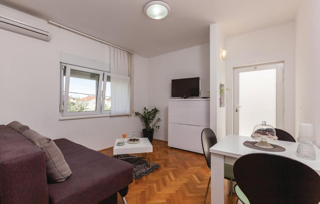 Apartments Robert Kastela Bagian luar foto