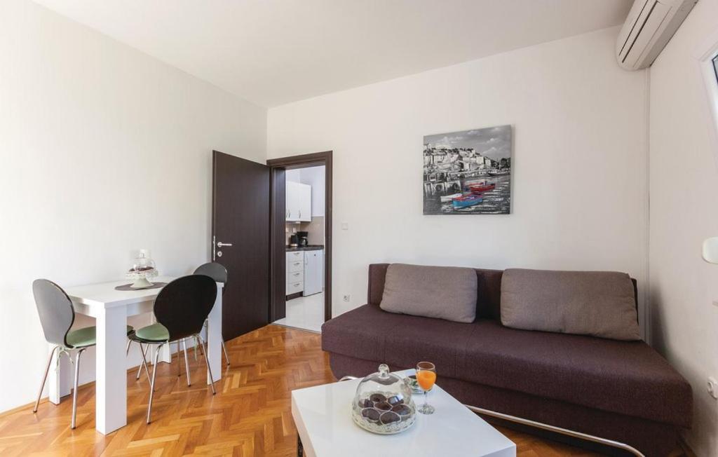 Apartments Robert Kastela Bagian luar foto